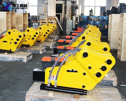 excavator breaker hammers in factory