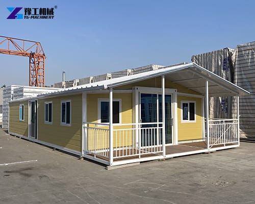 40ft expandable container house with a roof