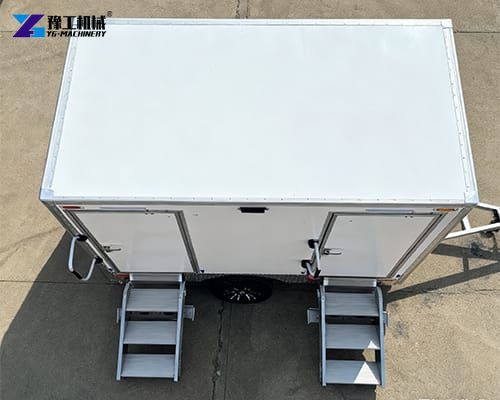 toilet and shower trailer display