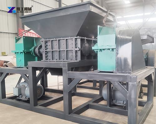 double shaft shredder machine in factory