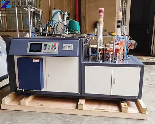 Disposable paper cup forming machine with woden packing